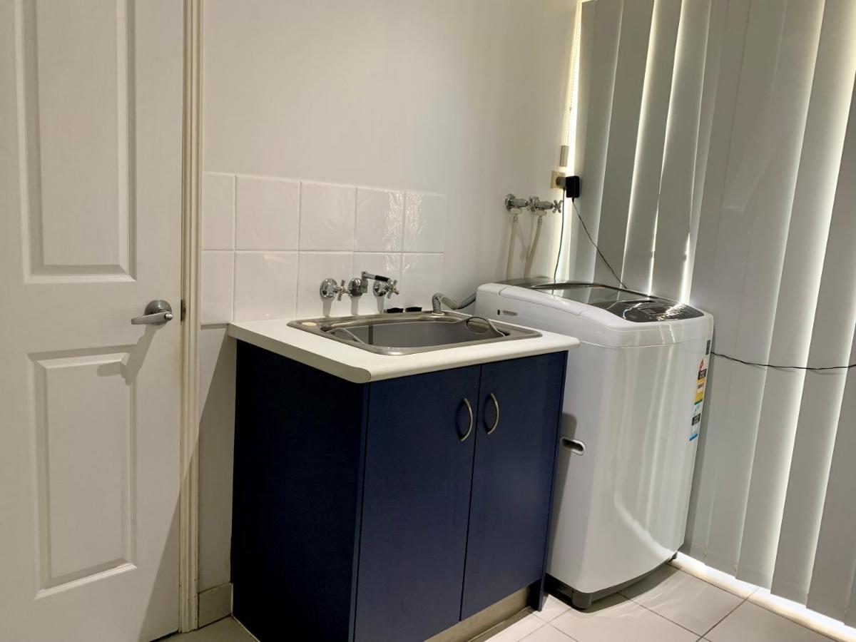 Apartment Entire 4br House Close To Airport Hosted By Homestayz *