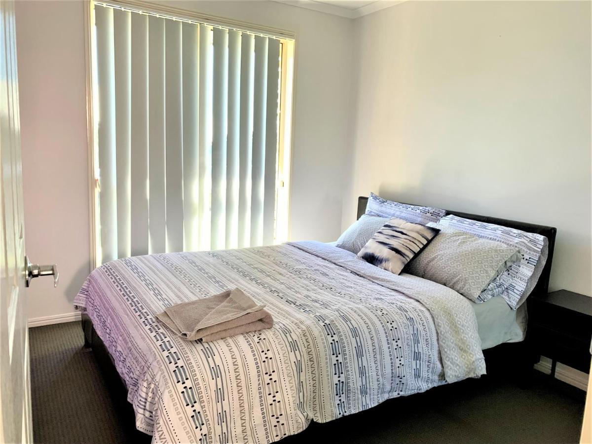 Entire 4br House Close To Airport Hosted By Homestayz Gladstone